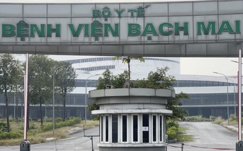 2 gói thầu ngàn tỉ khiến Bệnh viện Bạch Mai và Việt Đức cơ sở 2 mãi 'đắp chiếu'