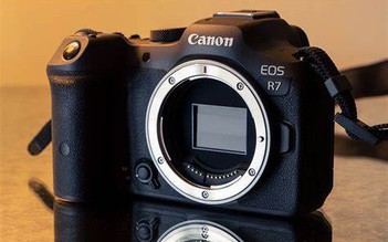 EOS R7 Mark II sắp ra mắt với những thay đổi lớn