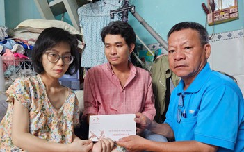 Trao hơn 141 triệu đồng bạn đọc giúp hai hoàn cảnh khó khăn