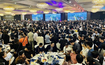 Bất động sản thu lớn từ đâu?