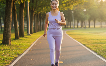 Thời điểm nào là tốt nhất để người lớn tuổi đi bộ buổi sáng?