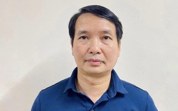 Cựu Phó chủ nhiệm Văn phòng Quốc hội bị cáo buộc trục lợi 750 triệu đồng