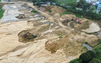 Cung thiếu, vật liệu xây dựng 'có tiền cũng không mua được'