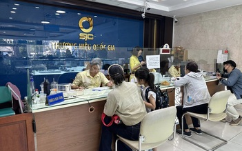 Siết mua bán vàng trái phép