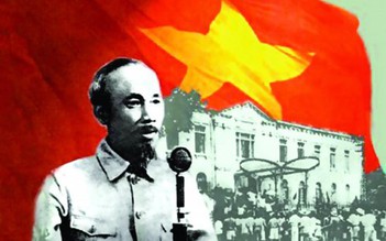 Bác vẫn cùng chúng cháu hành quân