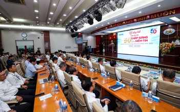 Tổng kết trao giải cuộc thi viết 'Ngành điện miền Nam - 50 năm thắp sáng niềm tin'