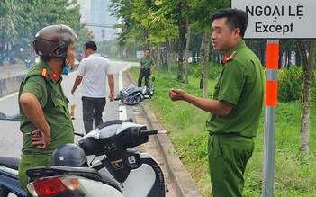 TP.HCM: Ô tô công nghệ chạy ngược chiều tông 1 người tử vong