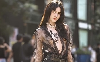 Lisa, Mai Davika, Pia Wurtzbach khoe dáng trong trang phục của nhà thiết kế Việt