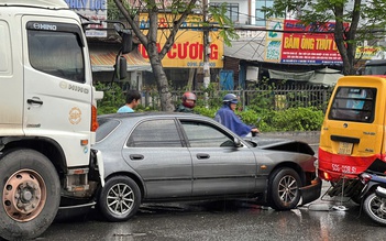 Tai nạn liên hoàn trước chợ đầu mối Thủ Đức, 2 người tử vong, 1 người bị thương