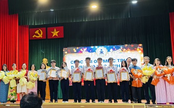 Ngôi trường tách ra từ trường chuyên: 'Một chương mở đầu thật hay, thật đẹp'