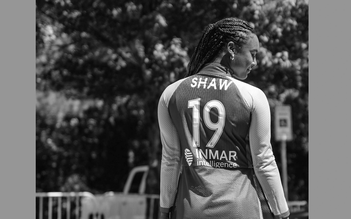 Nữ tuyển thủ Mỹ gốc Việt tôn vinh tà áo dài Việt Nam