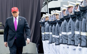 Tổng thống Trump giảm phân nửa nhân sự của Hội đồng An ninh Quốc gia
