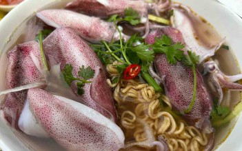 Hương vị quê hương: Về làng biển ăn mực nháy