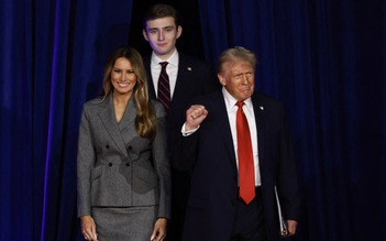 Phía vợ Tổng thống Trump bác bỏ tin đồn con trai từng trượt Harvard