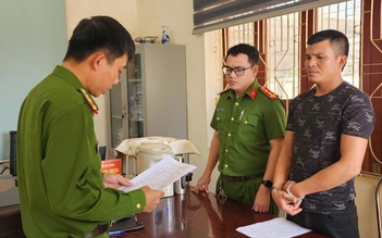 Khởi tố tài xế không bằng lái, dương tính ma túy, chống đối CSGT