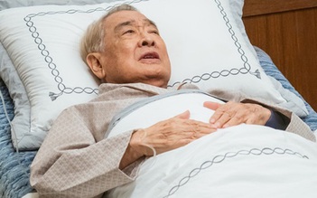 'Ông nội quốc dân' Lee Soon Jae gặp vấn đề sức khỏe