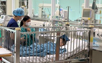 Vụ 'đóng tiền mới cấp cứu': Bệnh nhi qua nguy kịch