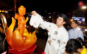 NSND Trịnh Kim Chi, Quốc Trường tham gia lễ rước tượng Phật
