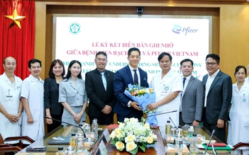 Pfizer Việt Nam và Bệnh viện Bạch Mai ký ghi nhớ hợp tác chăm sóc sức khỏe