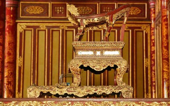 Phục chế ngai vàng triều Nguyễn thế nào? 