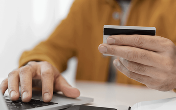 Visa hợp tác các ngân hàng giới thiệu giải pháp Click to Pay