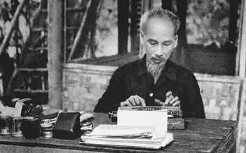 Hồ Chí Minh và nền báo chí cách mạng