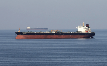 Iran vẫn cung cấp dầu đều đặn, Israel nối lại xuất khẩu khí đốt