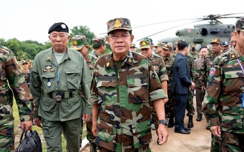 Ông Hun Sen lần đầu ra biên giới từ khi căng thẳng Campuchia - Thái Lan bùng lên