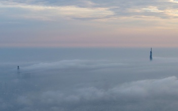 'Săn mây' ở TP.HCM sáng nay, nhiều người thích thú: 'Nhìn như Đà Lạt!'