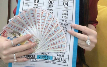 Trúng độc đắc 14 tờ, người đàn ông miền Tây trích hẳn 2 tỉ làm từ thiện