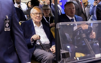 Tỉ phú Warren Buffett quyên góp thêm 6 tỉ USD