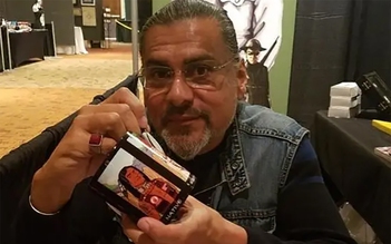 Diễn viên Jonathan Joss qua đời do bị người kỳ thị tình yêu đồng tính bắn