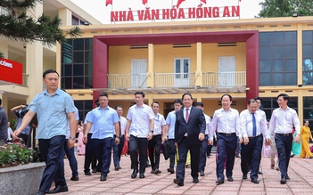 Thủ tướng: Không để người dân sợ, ngại khi đến cơ quan công quyền