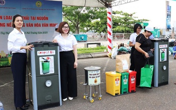 Đà Nẵng: Nhân rộng các mô hình đổi rác tái chế, túi ni lông lấy quà