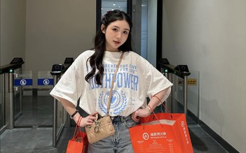 Đơn giản mà vẫn phong cách với áo thun oversized