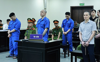 Cựu công an bị đề nghị án tử hình vì dùng xe biển xanh chở ma túy