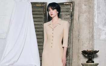 Lên đồ công sở sành điệu như Song Hye Kyo