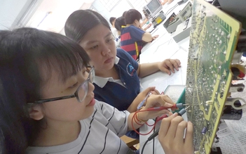 Sinh viên ngành khoa học cơ bản sẽ được nhận học bổng và sinh hoạt phí?
