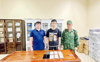 Bắt đối tượng vận chuyển 6 kg bạc trái phép qua biên giới