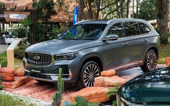 Giá cao gấp rưỡi Mazda CX-5, cửa cạnh tranh nào cho SUV Trung Quốc Geely Monjaro