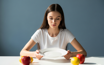 Điều gì xảy ra với cơ thể khi bạn bỏ bữa?