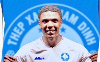 Nam Định chiêu mộ người ‘khổng lồ’ quốc tịch Anh cao hơn 2 m và tuyển thủ Nam Phi