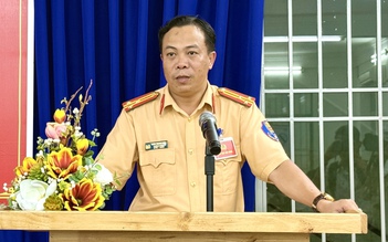 Trưởng phòng CSGT Công an TP.HCM công khai số điện thoại nhận phản ánh 24/7