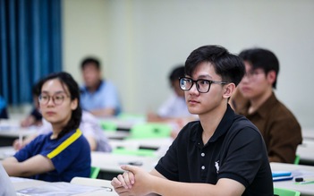 Điểm sàn Trường ĐH Kinh tế-Luật: Tăng phương thức đánh giá năng lực, giảm thi tốt nghiệp
