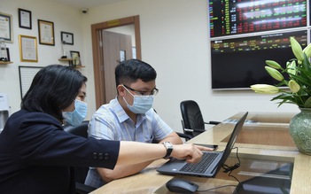 Thu thuế ngay với cổ tức bằng chứng khoán làm suy giảm động lực đầu tư