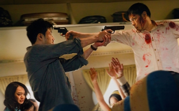 Thái Hòa cướp máy bay trong 'Tử chiến trên không'