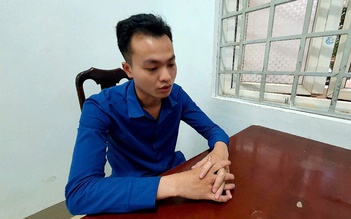 Dọa tung clip nhạy cảm để tống tiền, bị bắt giữ