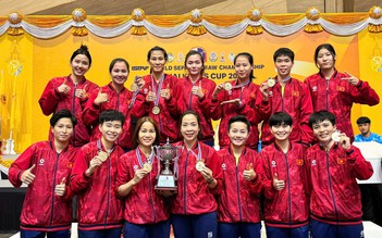 Cầu mây nữ Việt Nam vô địch thế giới, HLV vỡ òa: Áp lực cực lớn, các cô gái quá bản lĩnh