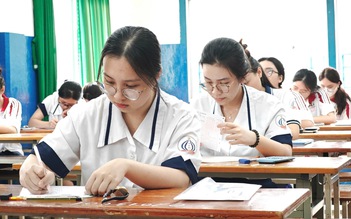 Điểm sàn xét tuyển và điểm chuẩn dưới  trung bình có vi phạm quy chế?