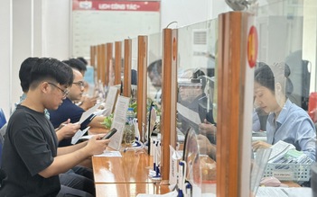 Người lao động đối diện làn sóng thất nghiệp